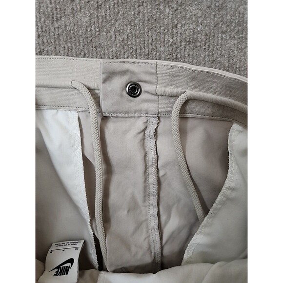 Nike Sportswear Style Essentials Unlined Cropped Pants Mens 30 Beige Golf Gym - Picture 9 of 11